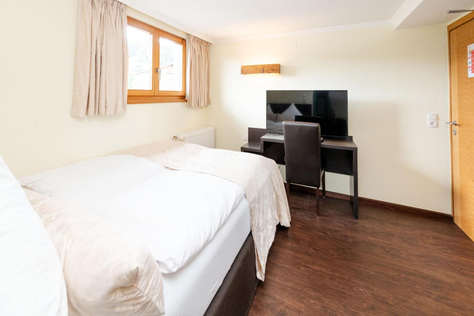 S'Matt 3 Hotel Lingenau Buitenkant foto